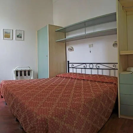 Aida Hotel 3*
