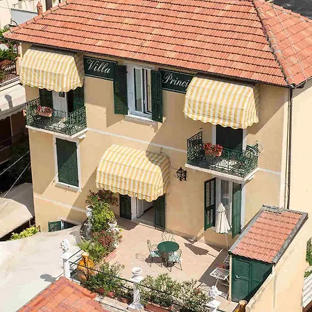 Aida Hotel